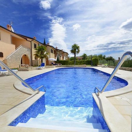 Holiday Home Marina Kaštelir Dış mekan fotoğraf