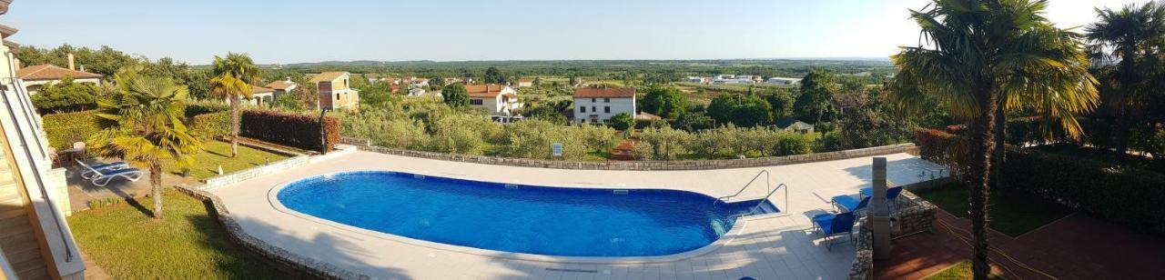 Holiday Home Marina Kaštelir Dış mekan fotoğraf
