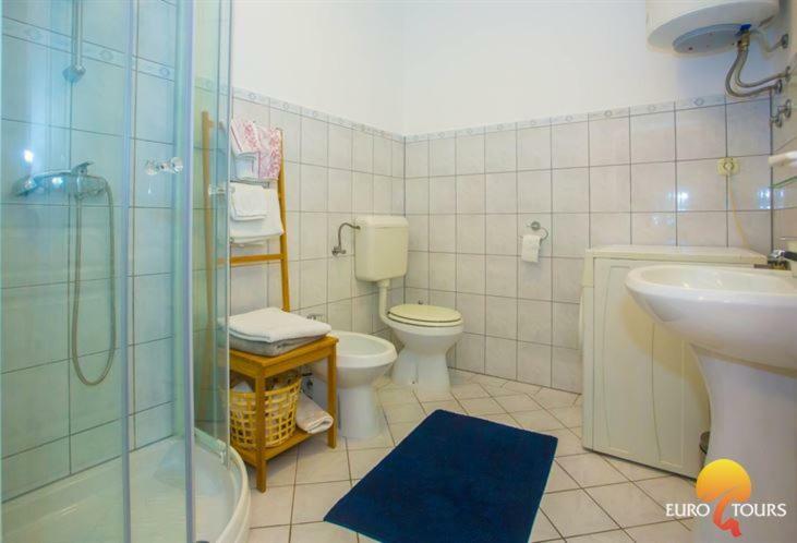 Holiday Home Marina Kaštelir Dış mekan fotoğraf