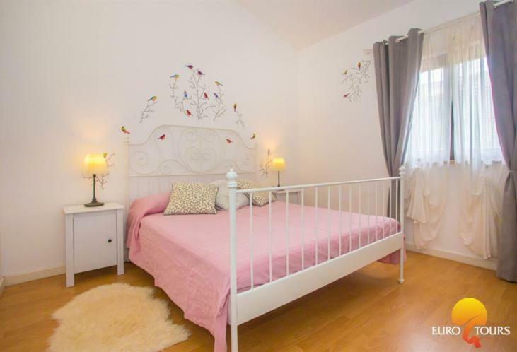 Holiday Home Marina Kaštelir Dış mekan fotoğraf